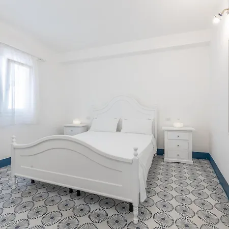 Don Carmine Βίλα Capilungo